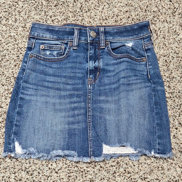American Eagle‎ Denim Skirt Super Stretch Distressed Mini Size 00 - Picture 1 of 7